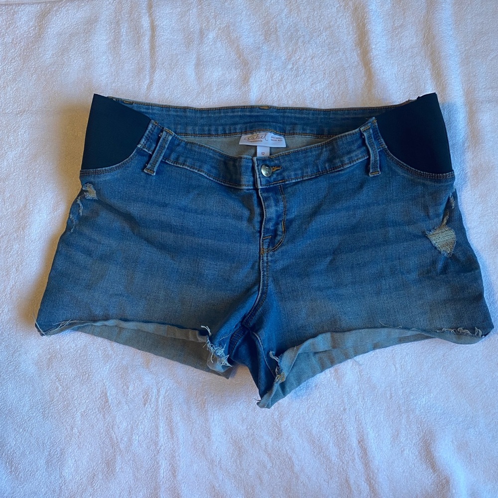 Ingrid and Isabel Midi Shorts